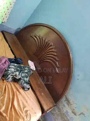 Photo - Achi Polish Hand-Crafted Furniture Piece