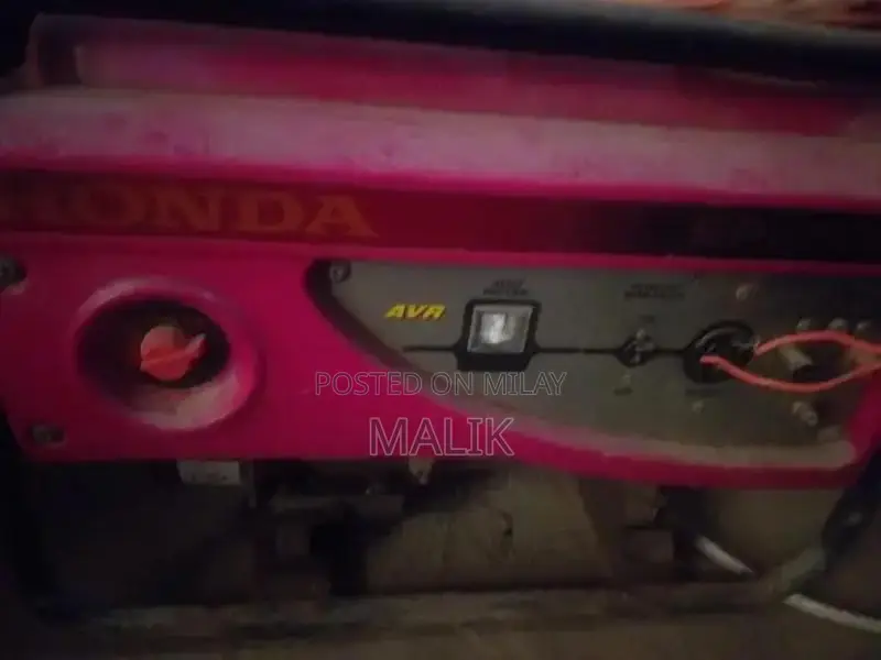 Honda Portable Generator - New Condition