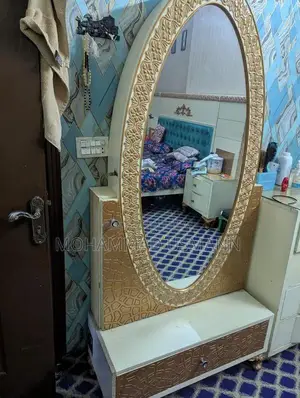 Compact Wooden Dressing Table - 10x8 Inch Surface