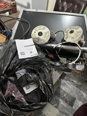 Photo - 4-Channel CCTV Camera System with LCD Monitor