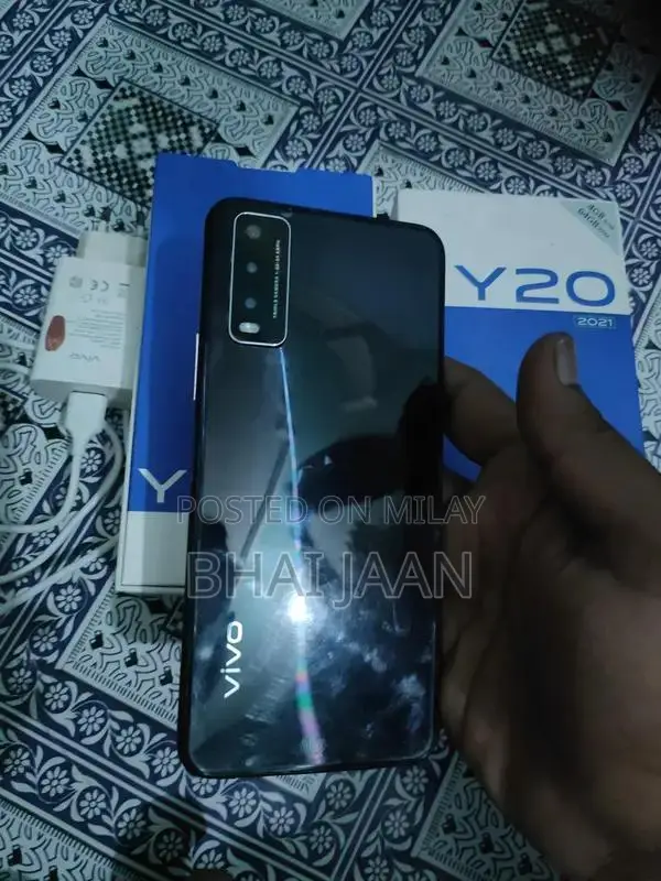 Vivo Y20 Smartphone with Complete Accessories