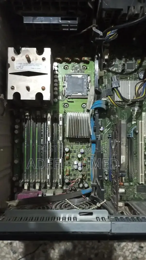 Dell T5400 Tower Desktop PC