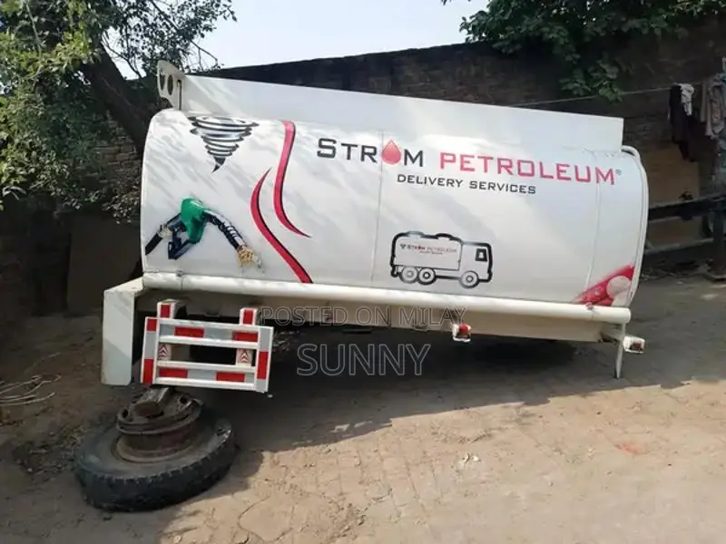 4000 Liter Diesel Fuel Storage Tank with Motor and Piping