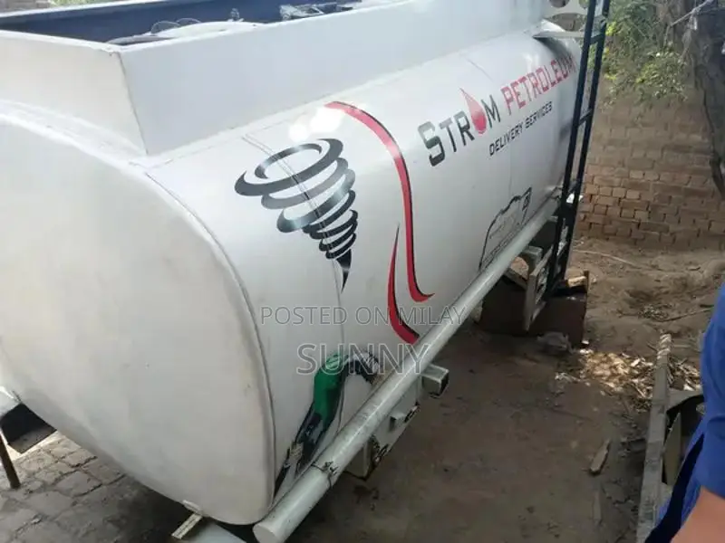4000 Liter Diesel Fuel Storage Tank with Motor and Piping