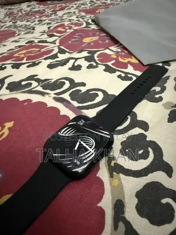 Apple Watch Series 8 45mm Aluminum Mid Case Sport Band