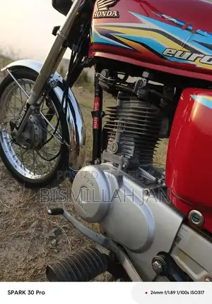 125cc Motorcycle or Scooter Compact Urban Commuter