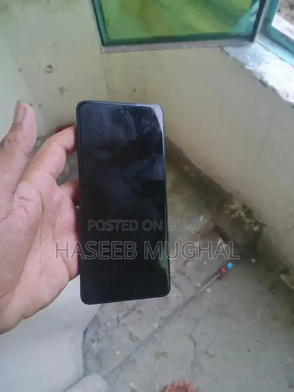 Infinix Hot 40 Pro Smartphone - Latest Model