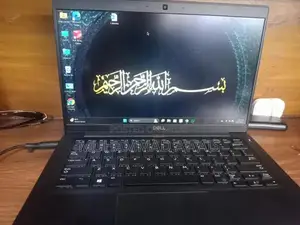 Photo - Dell Latitude 7390 Ultrabook - Core i7 8th Gen Laptop