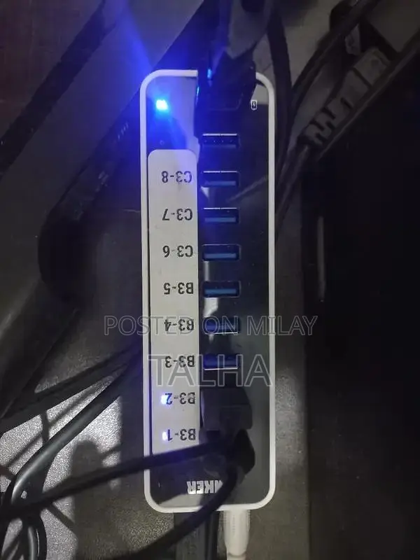 10-Port USB 3.0 High-Speed Data Transfer Hub