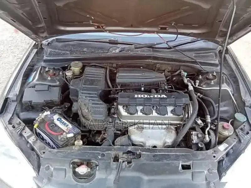 Honda Civic ES Sedan - Well-Maintained Sporty Sedan