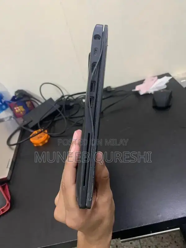 Dell Latitude 7490 Business Laptop - 8th Gen Core i5