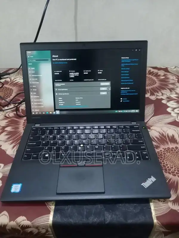 Lenovo ThinkPad X260 Ultraportable Business Laptop