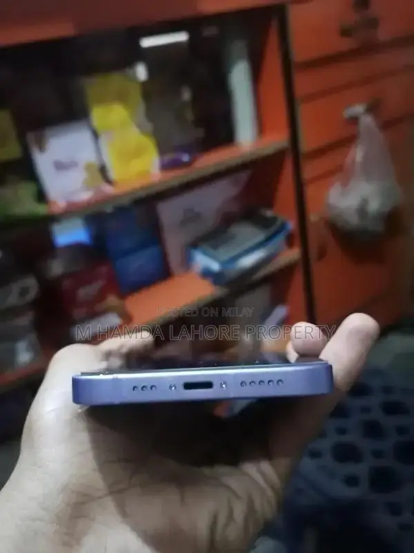 128GB Apple Smartphone with Original Box and High Battery Health