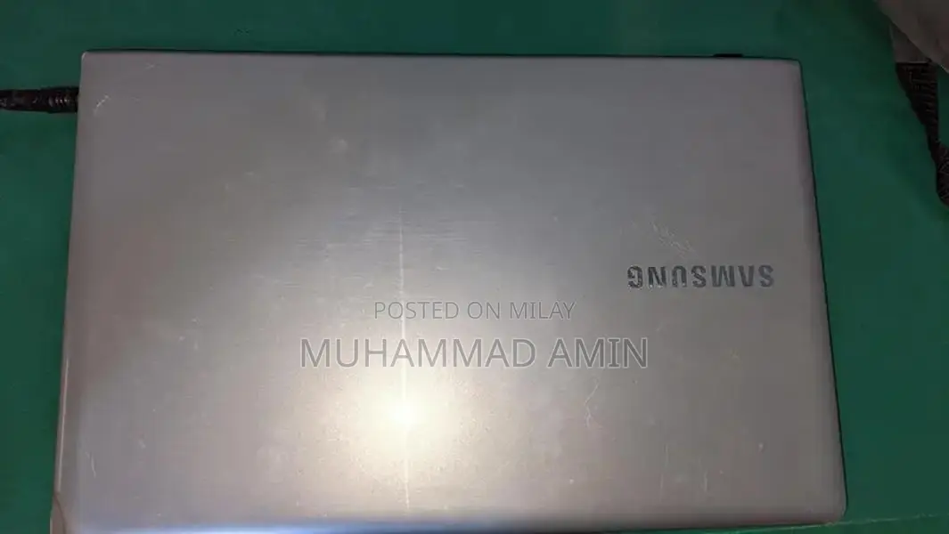 Samsung Core i5 Laptop 8GB RAM 250GB SSD