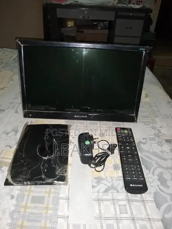 Bauhn 15.6" HD LED LCD TV with Integrated DVD Player