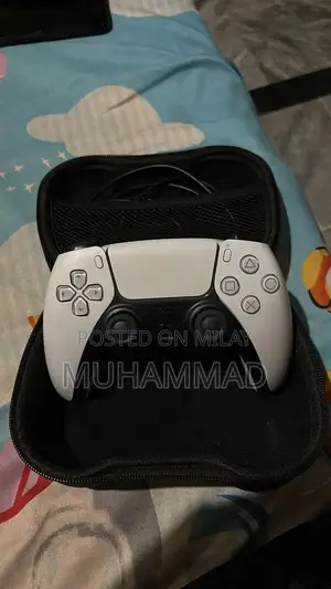 PlayStation 5 DualSense Wireless Controller