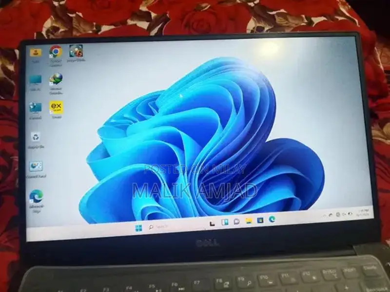 Dell XPS Core i5 Laptop Slim Portable 4K Touchscreen