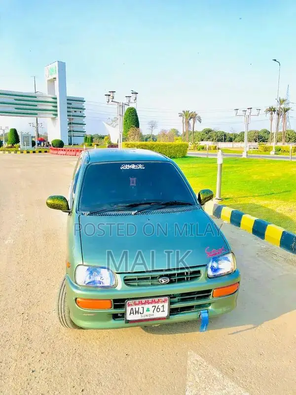 2011 Coure Compact City Car - Well Maintained Vehicle