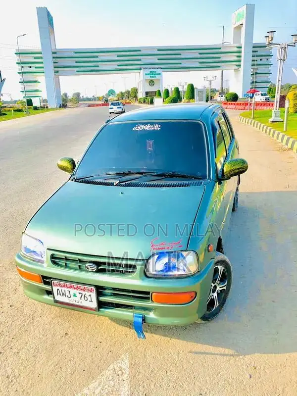 2011 Coure Compact City Car - Well Maintained Vehicle