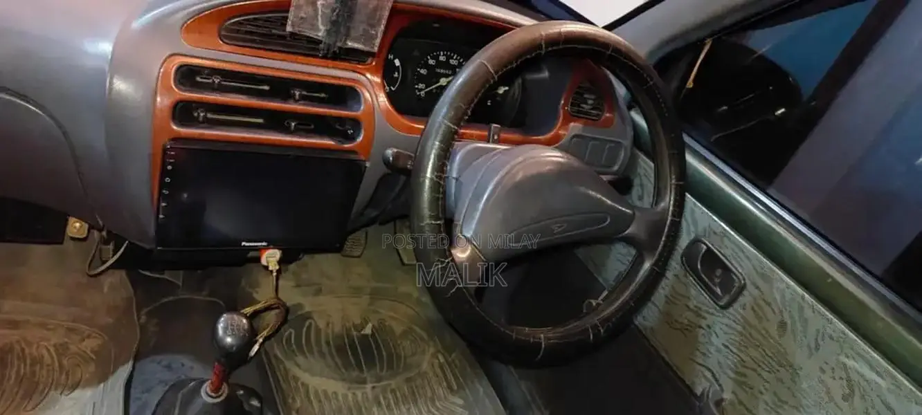 2011 Coure Compact City Car - Well Maintained Vehicle