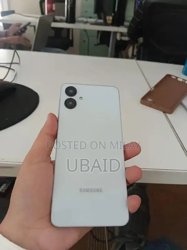 Samsung Galaxy A06 Smartphone - White, High Performance Mobile