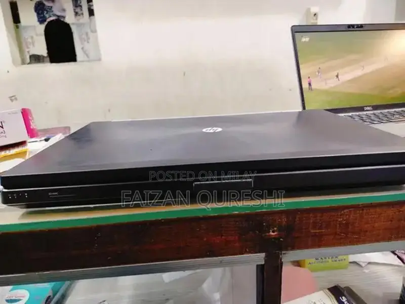 HP EliteBook 8760w Laptop - 2nd Gen i5 Workstation