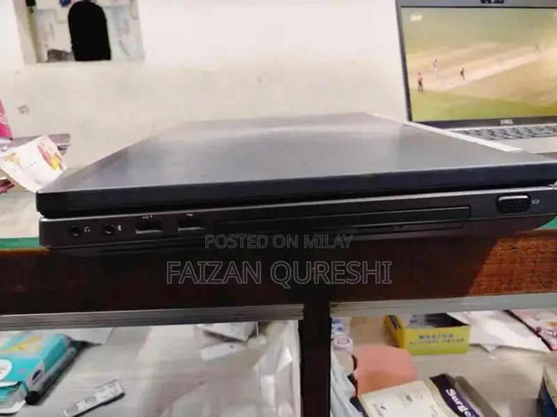 HP EliteBook 8760w Laptop - 2nd Gen i5 Workstation