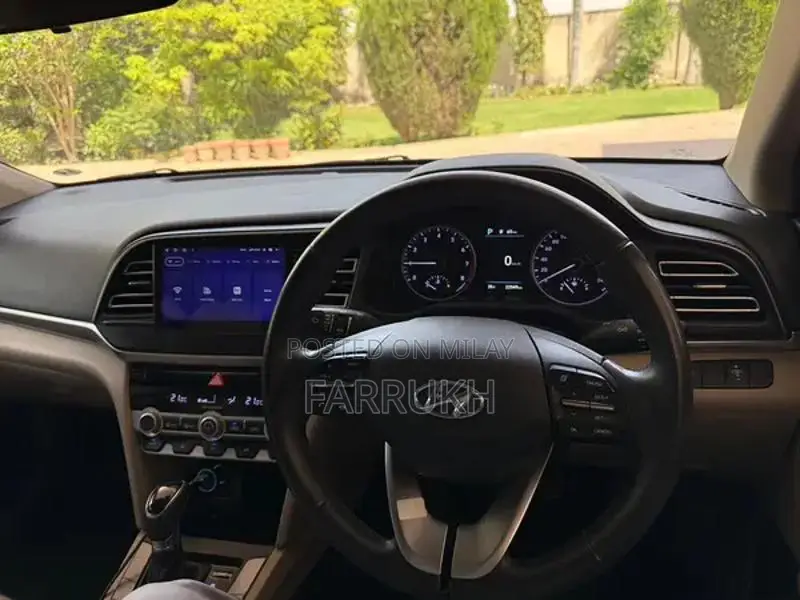 Hyundai Elantra 2.0 Sedan - First Owner Vehicle