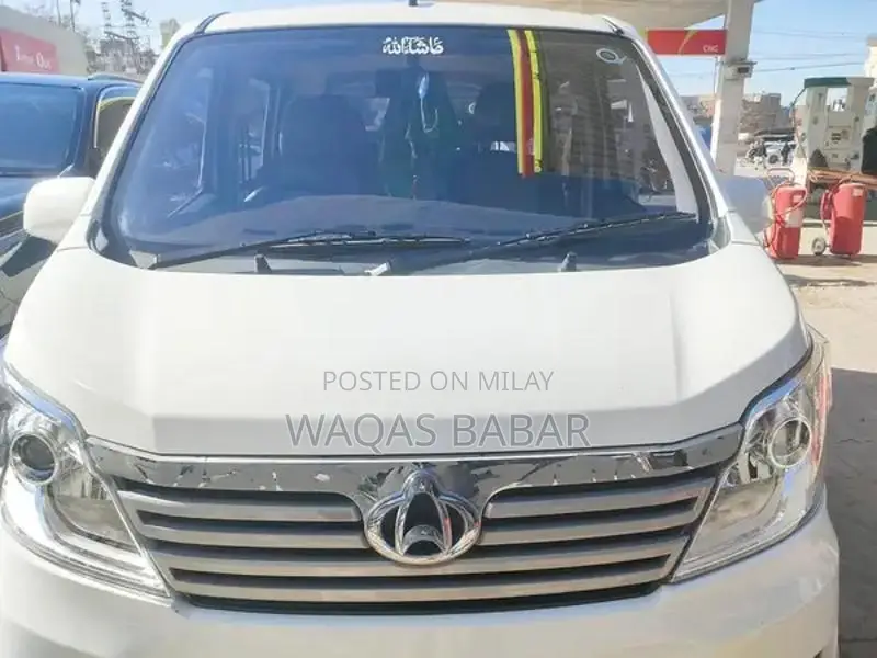 Karvaan Plus Premium Sedan - Spacious Family Vehicle