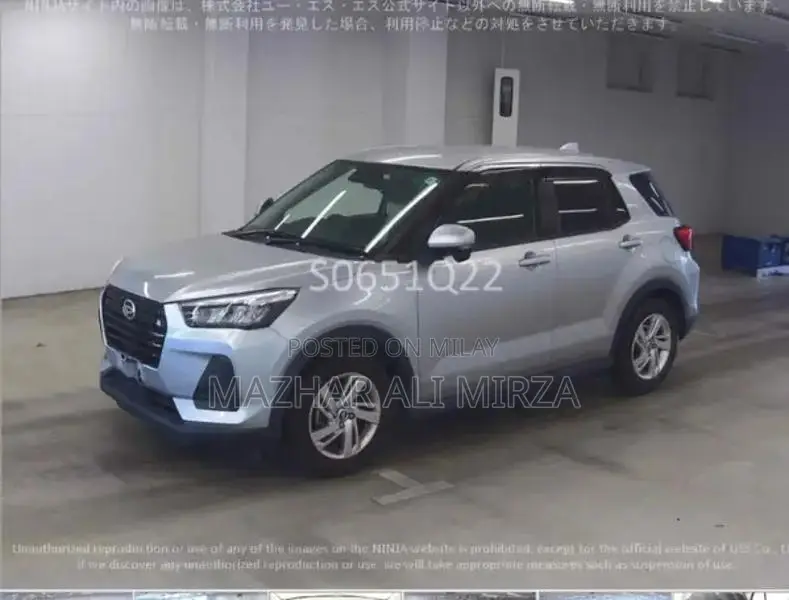 Daihatsu Rocky X SUV - Japanese Imported Vehicle