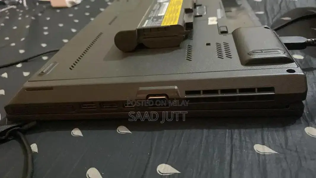 Intel Core i5-4300M Business Laptop