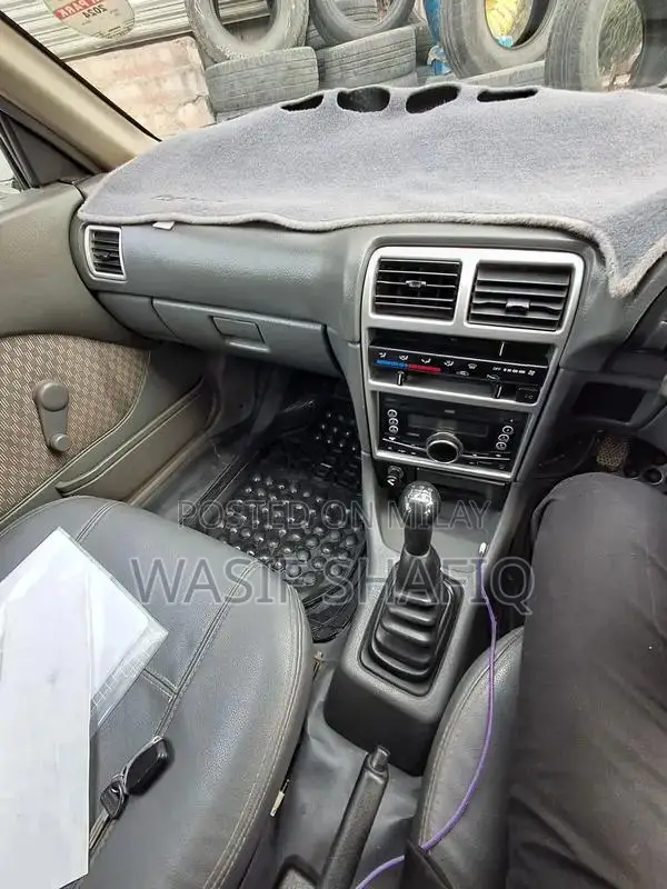 2017 Suzuki Cultus Manual Transmission Low Mileage Sedan
