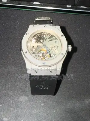 Hublot Geneve Classic Fusion Luxury Swiss Wristwatch