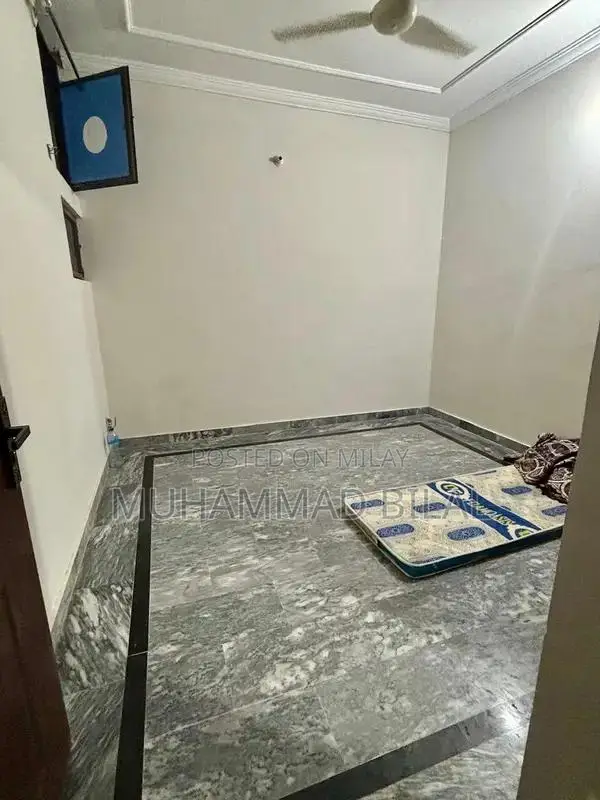 Shared Student Hostel Rooms with Attached Bathrooms