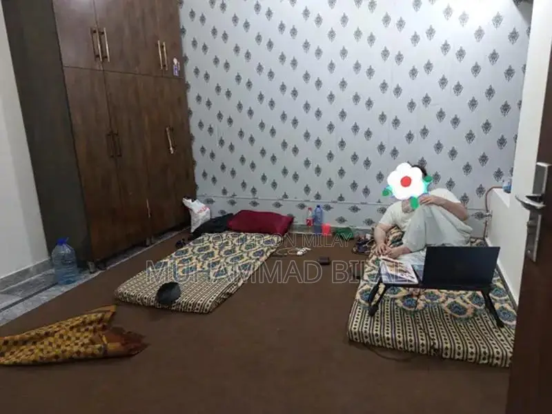 Shared Student Hostel Rooms with Attached Bathrooms