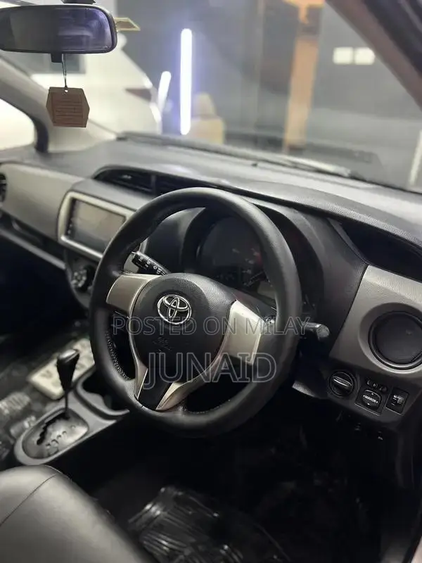 Toyota Vitz Compact Hatchback 2015-2018 Model