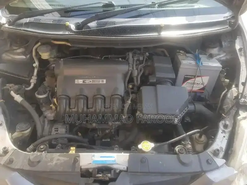 2005 City Automatic Sedan with Genuine Digital Features