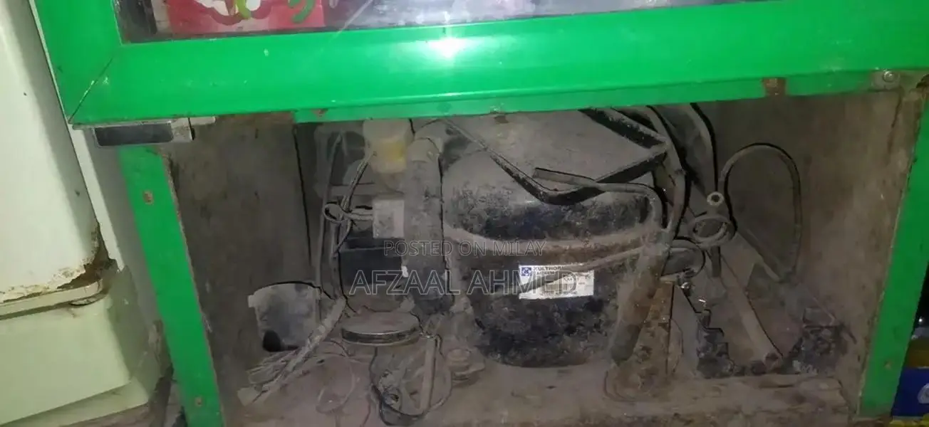 Commercial Single Door Bakery Refrigerator with Compressor