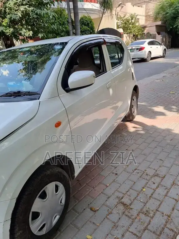 Suzuki Alto 2022 VXL Compact Hatchback