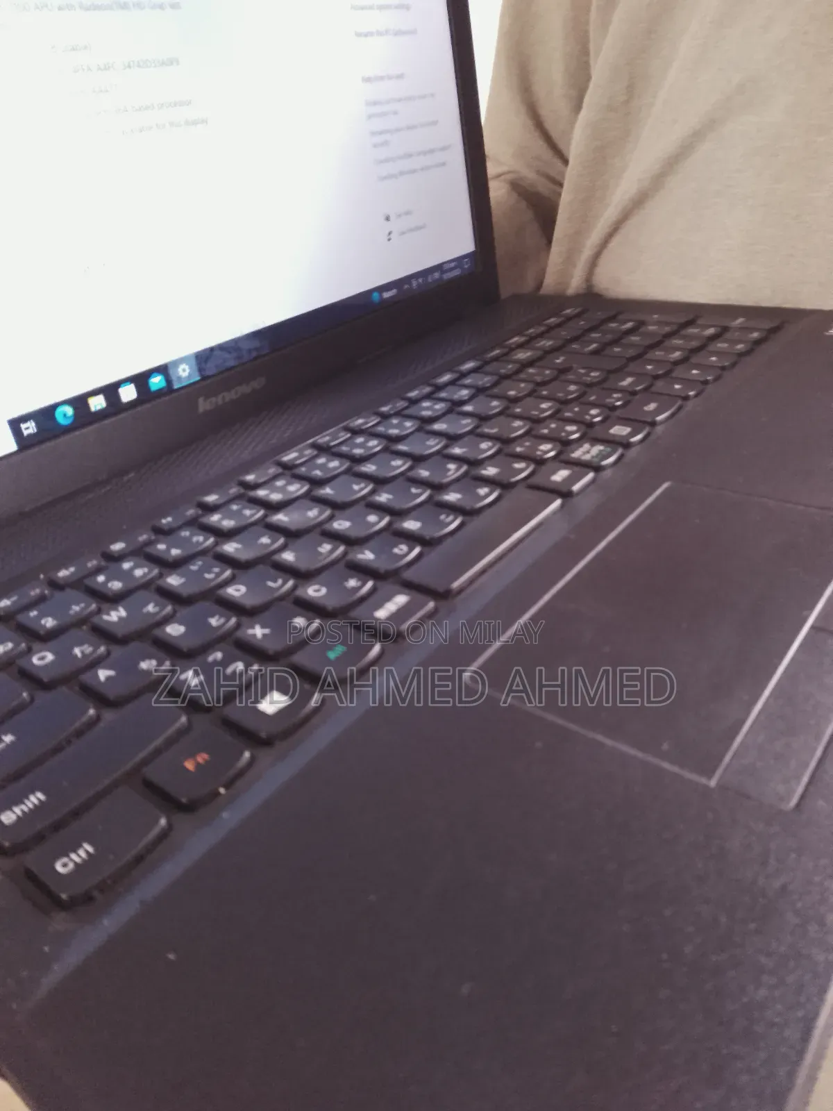 Laptop Lenovo 4GB HDD+SSD 72GB