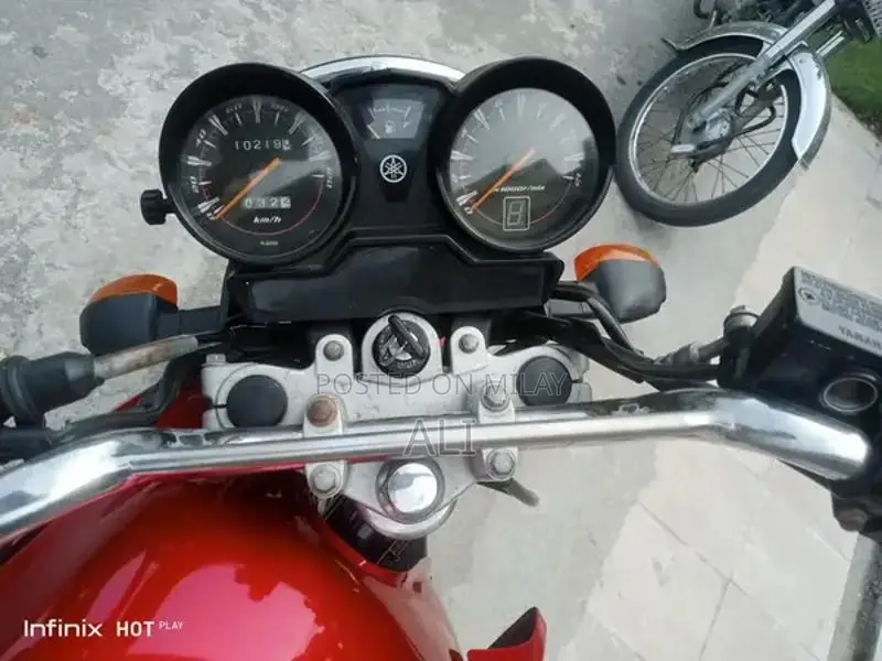 Yamaha YBR 125 G Motorcycle - Low Mileage, Clean Condition