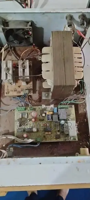 Used UPS Power Backup System with Solar Installation