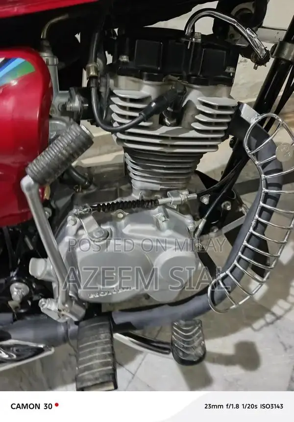 Honda CG 125 Motorcycle - Low Mileage Commuter Bike