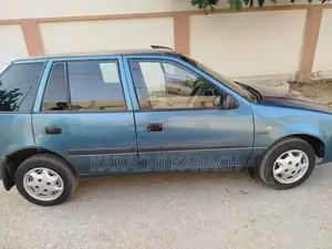 Suzuki Cultus VXR 2008-2009 Compact Sedan