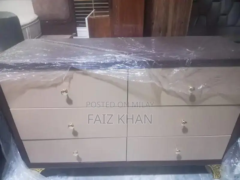 Modern Wooden Dresser - High-Quality Home Furniture