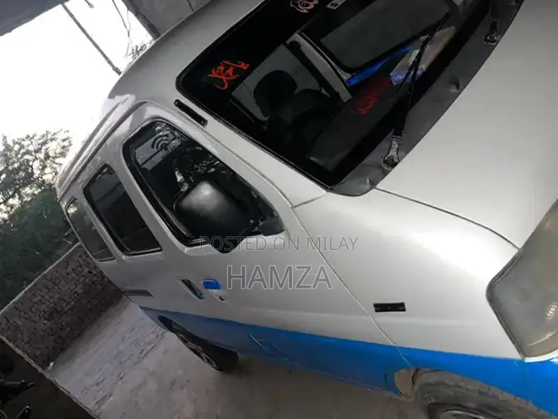 Suzuki Every Compact Van - Japanese Import with Upgrades