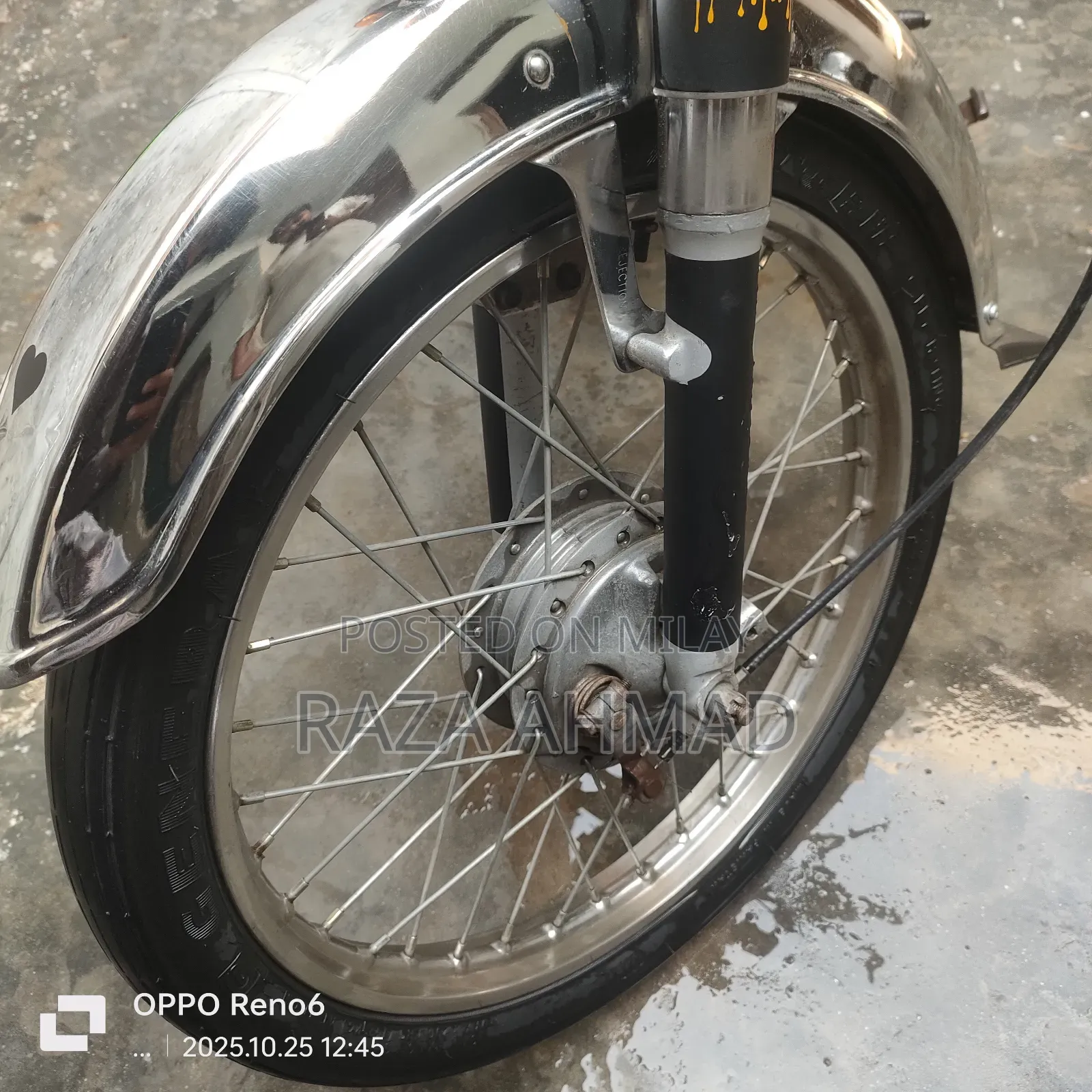 New Honda CB 2015 Red