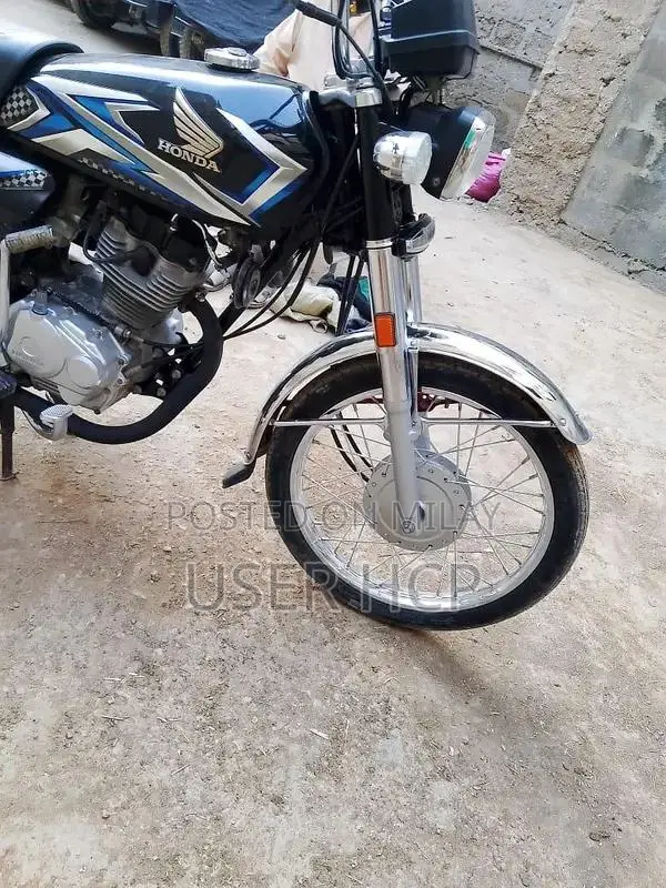 Honda CG 125 Motorcycle - 2025 Model