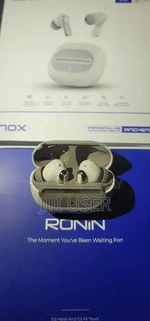 Photo - Ronin R-7080 Wireless Earbuds with ANC and ENC