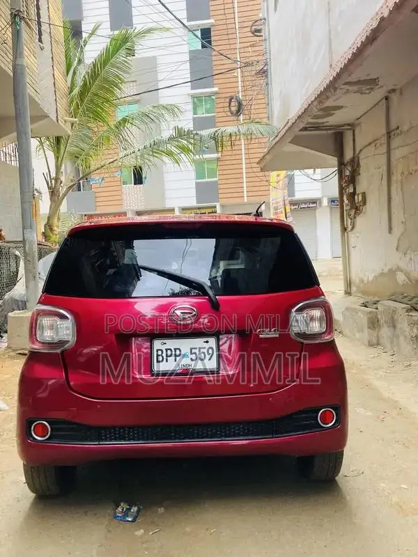 Daihatsu Boon Top Trim Compact Hatchback